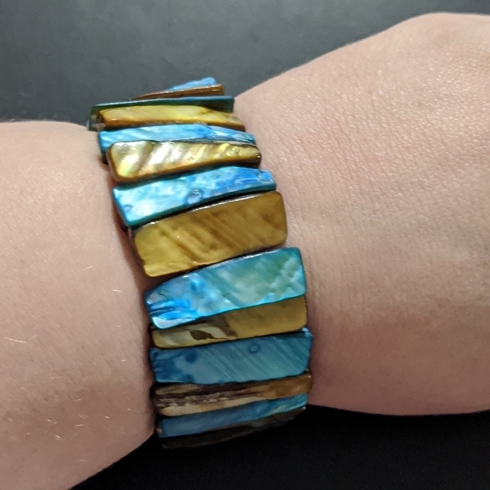𝅺Brown and Blue Shell Spear Beaded Stretchy Elastic Statement Bracelet